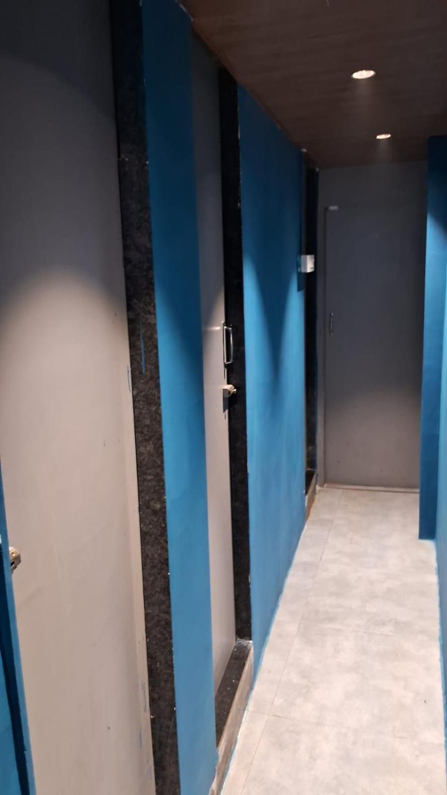 מומביי Sinhassan Dormitory Hostel Juhu מראה חיצוני תמונה
